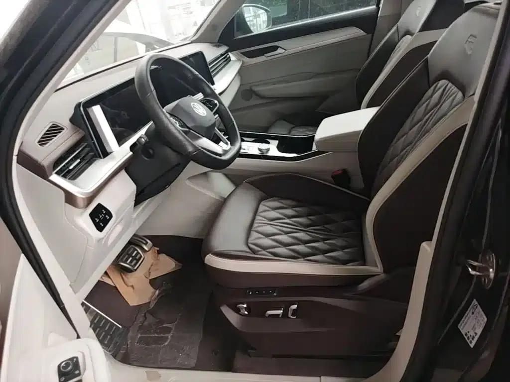 2023 Range Rover 380TSI AWD R-Line Cruiser — миниатюра 15