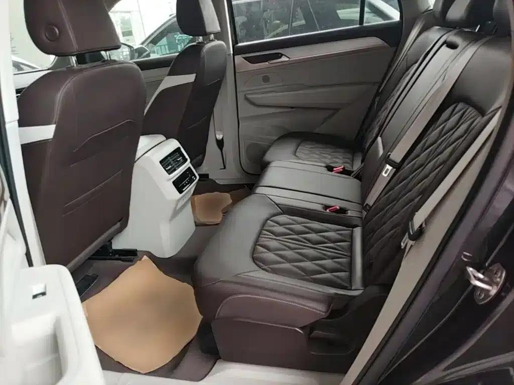 2023 Range Rover 380TSI AWD R-Line Cruiser — миниатюра 17