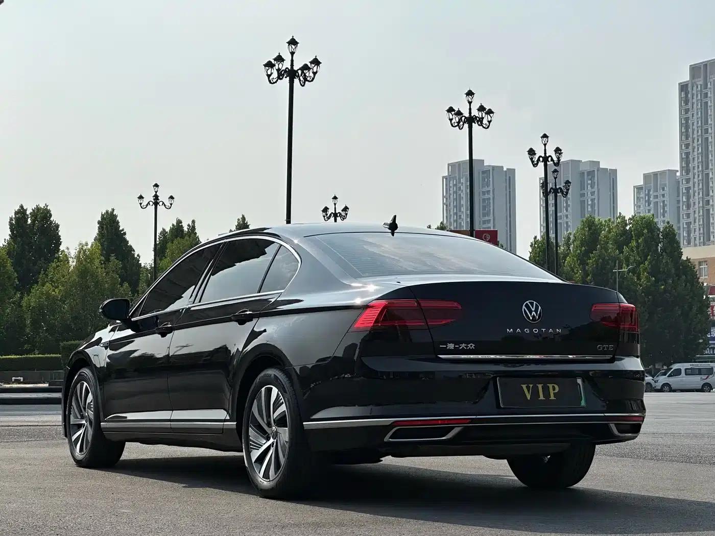 2022 Volkswagen Passat PHEV GTE Luxury Edition — миниатюра 7