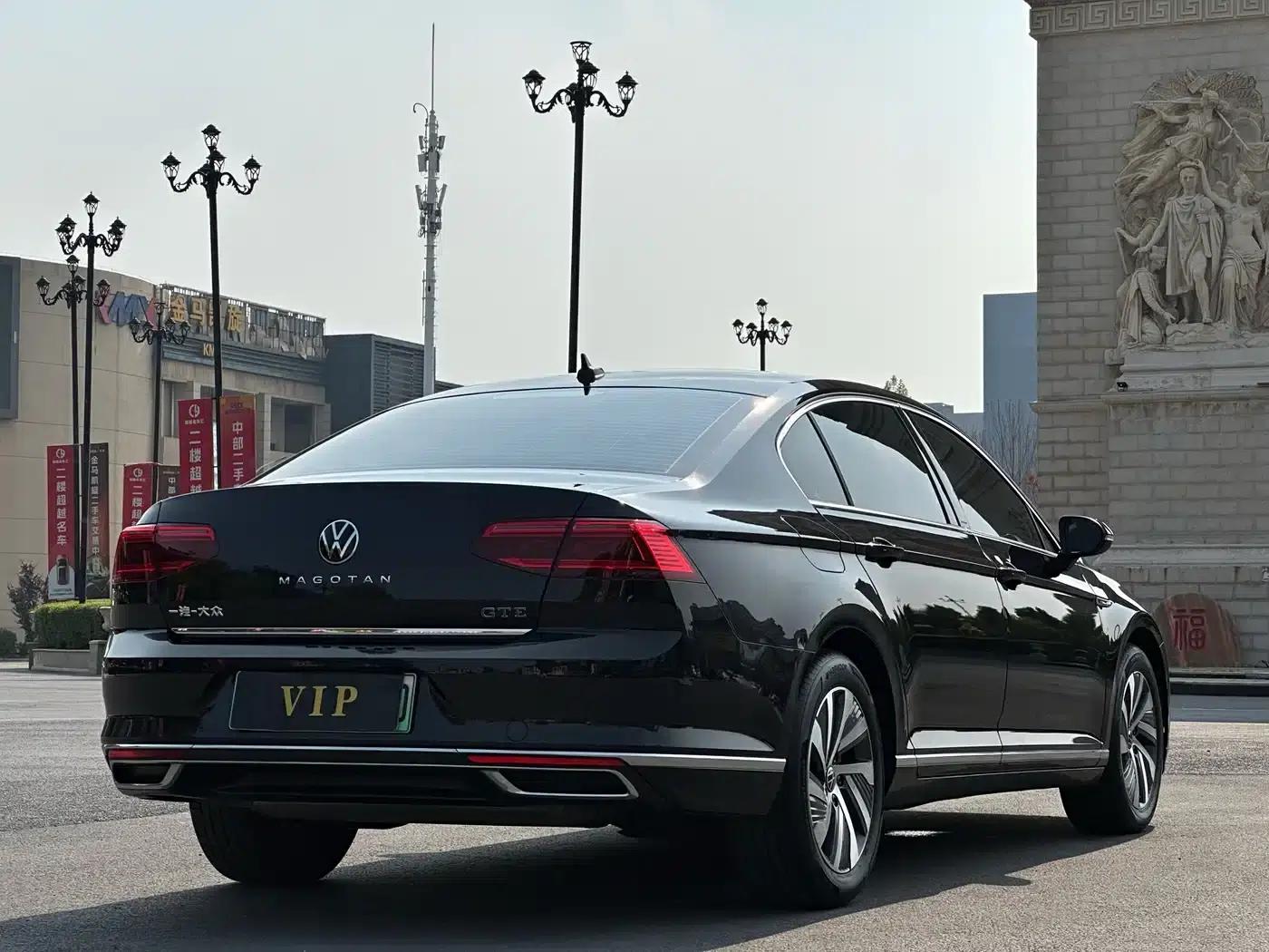 2022 Volkswagen Passat PHEV GTE Luxury Edition — миниатюра 9