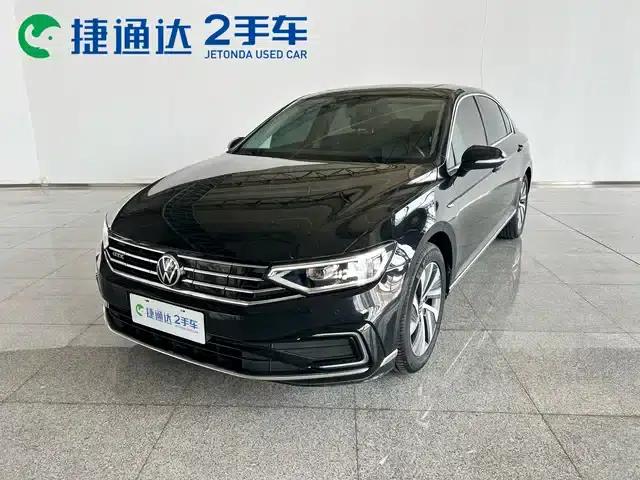 2022 Volkswagen Passat PHEV GTE Luxury Edition