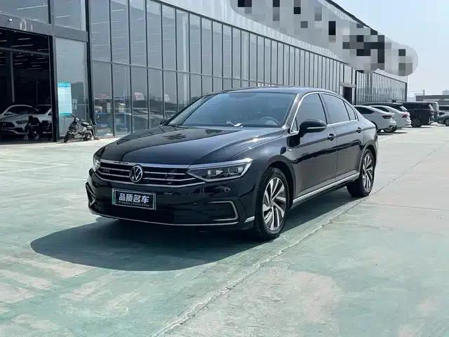 2022 Volkswagen Passat PHEV GTE Luxury Edition