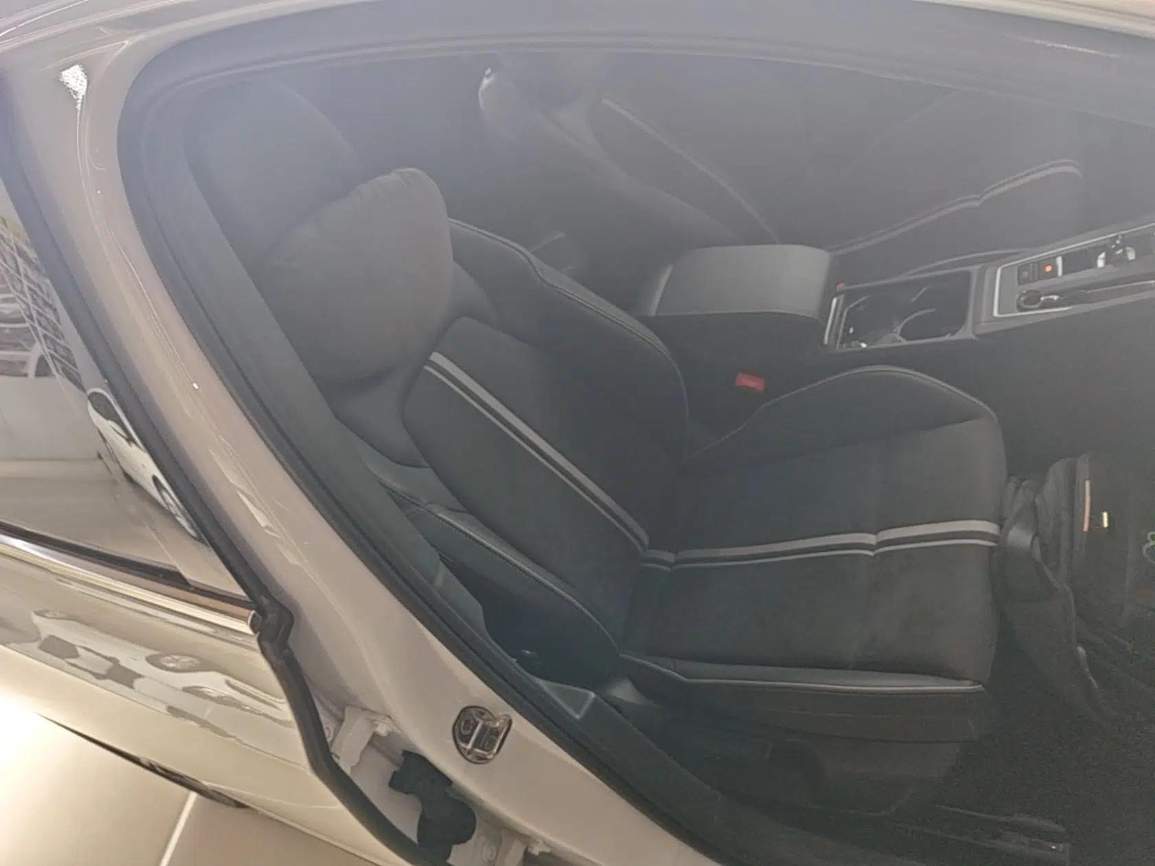 Volkswagen Golf 2023 Facelift 280TSI DSG R-Line Lite — миниатюра 19