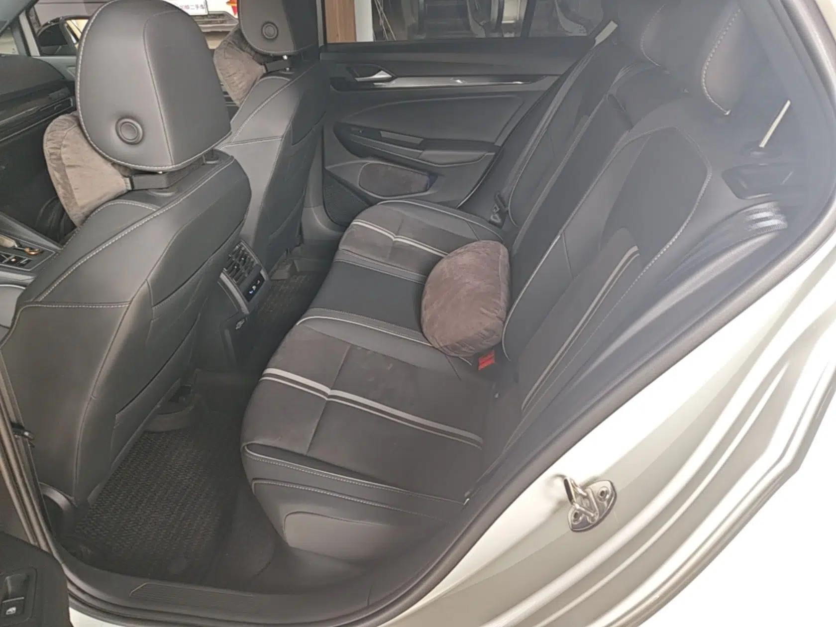 Volkswagen Golf 2023 Facelift 280TSI DSG R-Line Lite — миниатюра 20