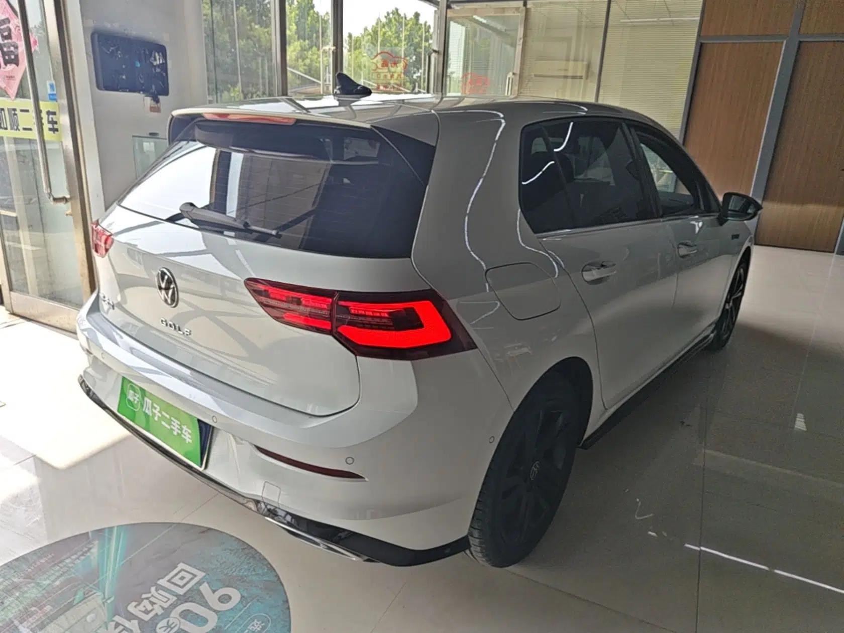 Volkswagen Golf 2023 Facelift 280TSI DSG R-Line Lite — миниатюра 6