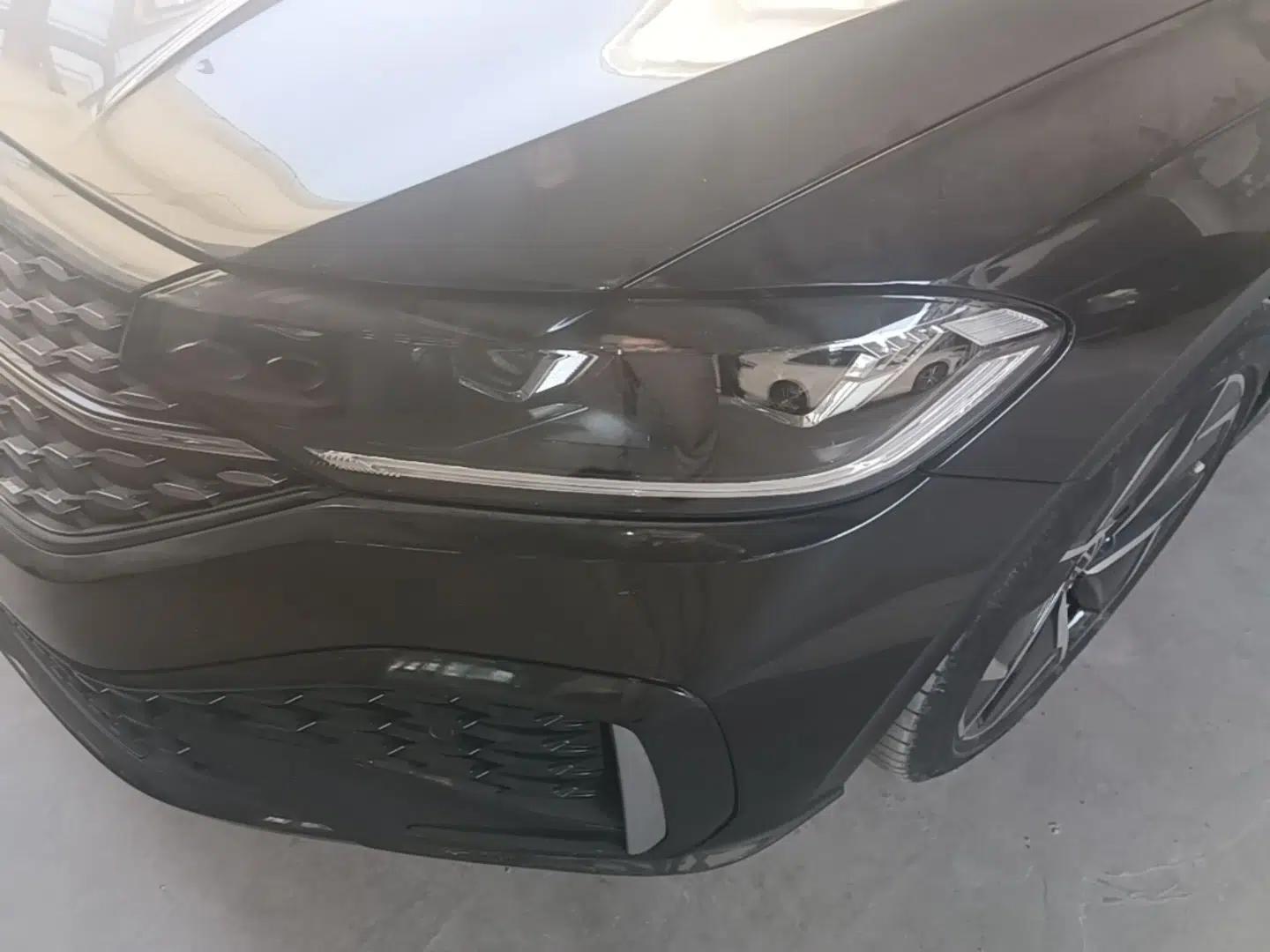 Volkswagen Lavida 2023 280TSI DSG Starry Sky Elegance Edition — миниатюра 8