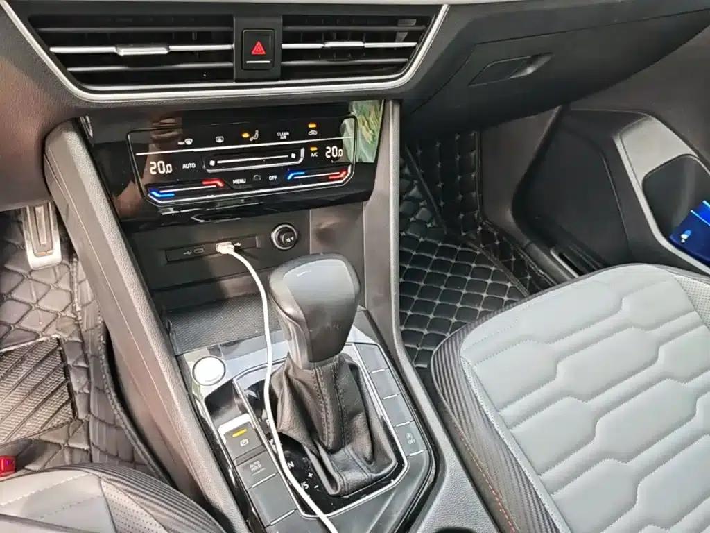 Tiguan X 2022 330TSI 2WD Premium Edition — миниатюра 14