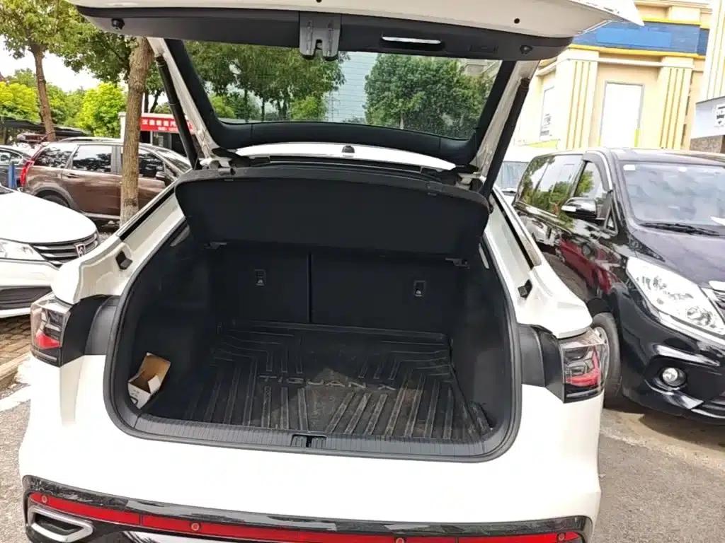 Tiguan X 2022 330TSI 2WD Premium Edition — миниатюра 19