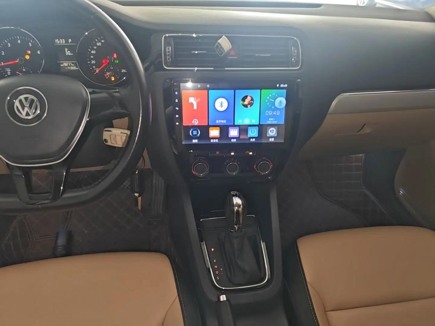 Volkswagen Sagitar 2016 230TSI 25th Anniversary Edition — миниатюра 15