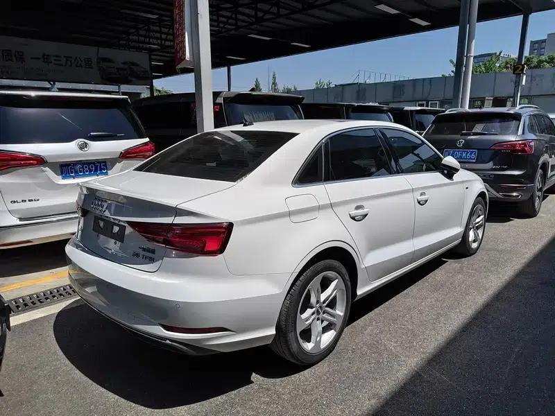 Audi A3 2020 Sportback 35 TFSI Progressive (China VI Emission Standard) — миниатюра 4