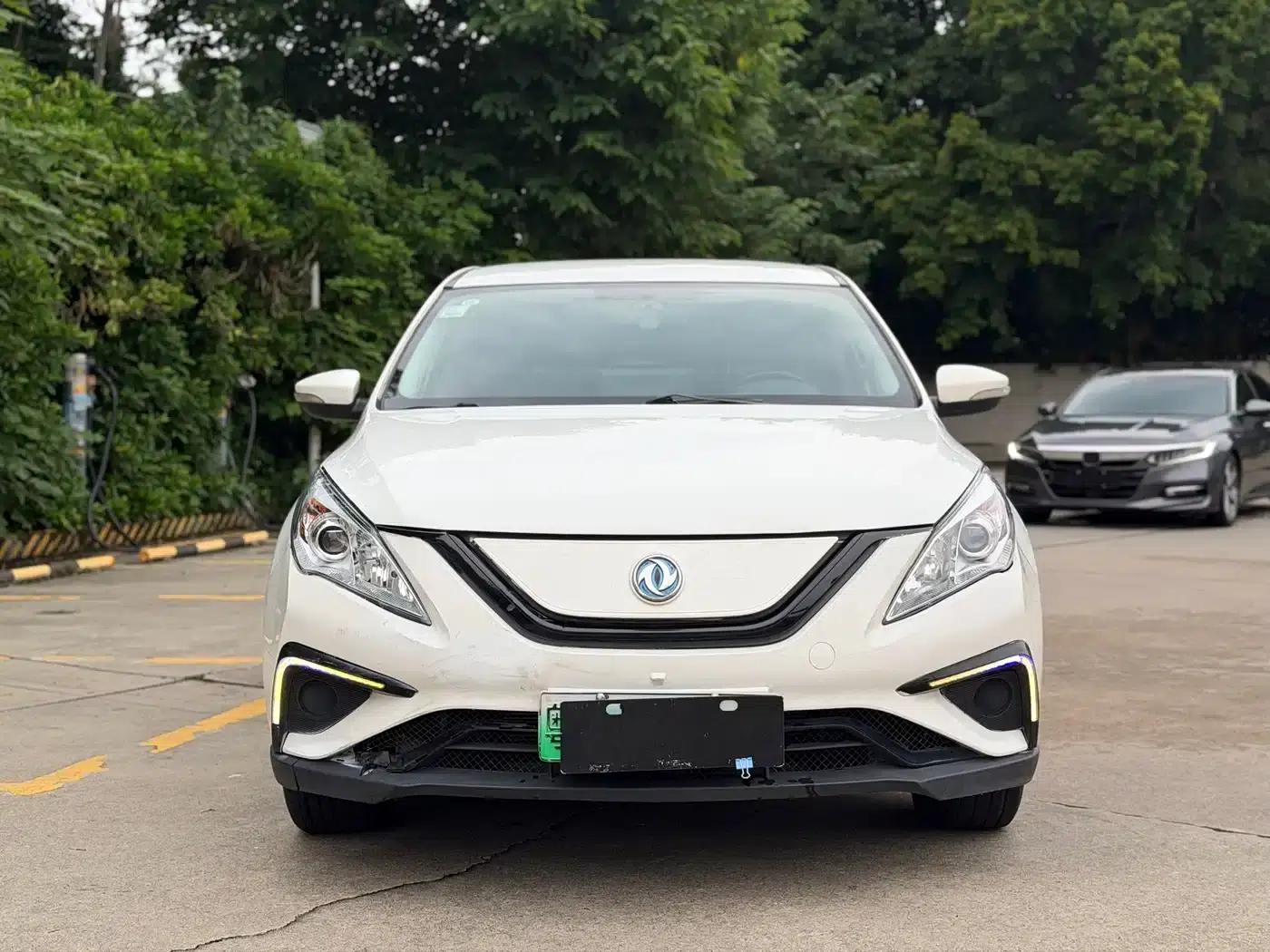 Fengxing S50EV 2021 Facelift Plus — миниатюра 2