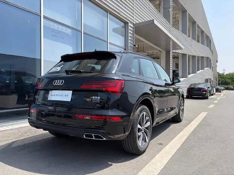 Audi Q5L 2025 quattro 45th Anniversary Edition 40TFSI Luxury Dynamic — миниатюра 4