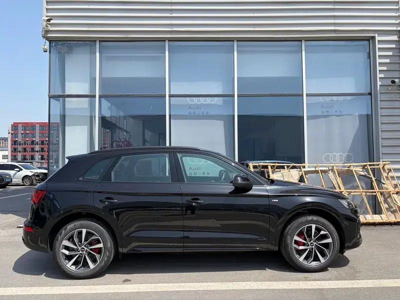 Audi Q5L 2025 quattro 45th Anniversary Edition 40TFSI Luxury Dynamic — миниатюра 5