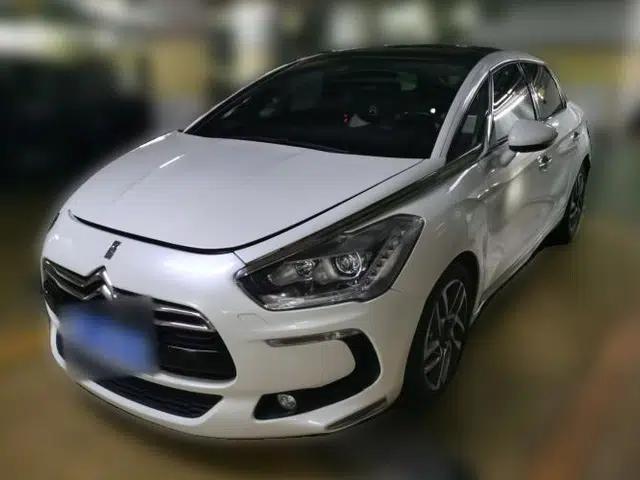 DS 5 2012 1.6T Prestige Edition