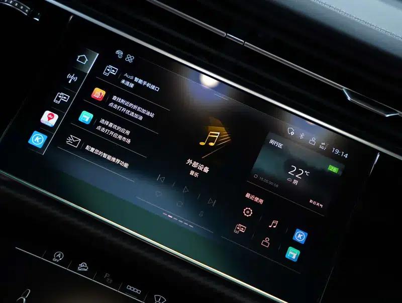 Audi SQ7 2024 4.0 TFSI Dark Knight Edition — миниатюра 26