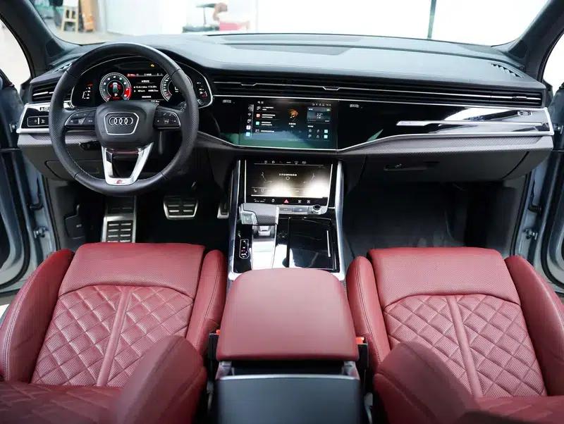 Audi SQ7 2024 4.0 TFSI Dark Knight Edition — миниатюра 29