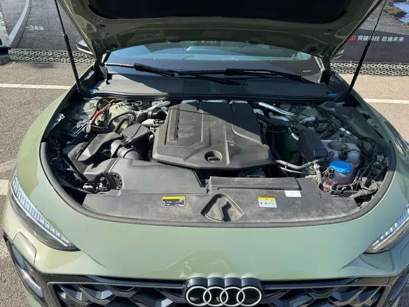 Audi A5L Sportback 2026 2.0TFSI 150kW Intelligent Quattro Model — миниатюра 6