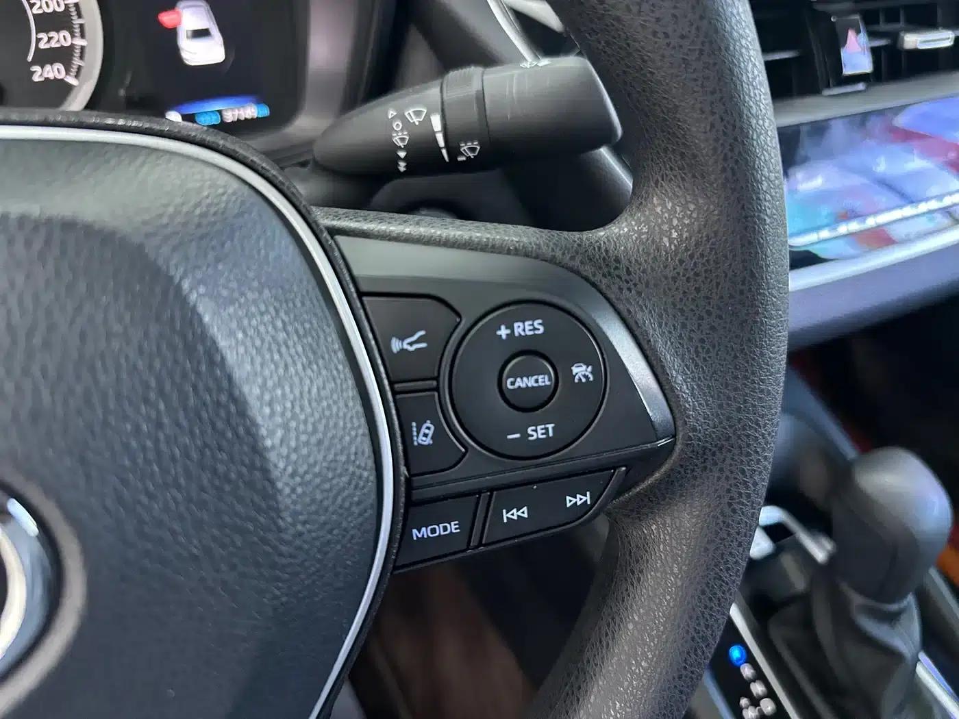 2021 Toyota Corolla TNGA 1.5L CVT Elite Edition — миниатюра 6
