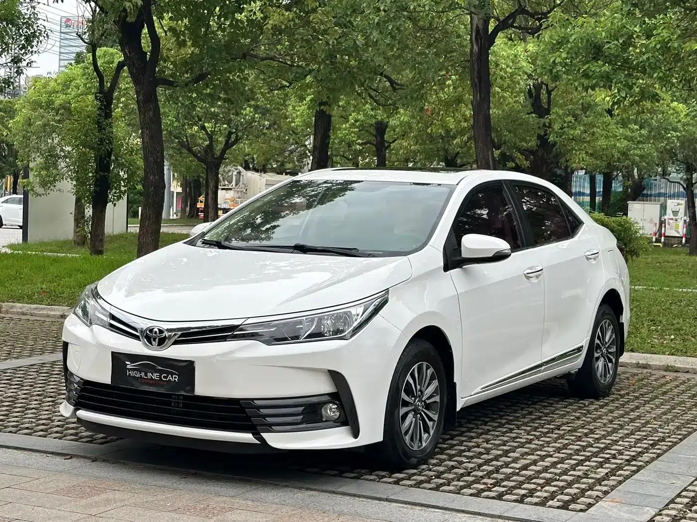 2018 Toyota Corolla 1.2T S-CVT GL-i Smart Edition — миниатюра 1
