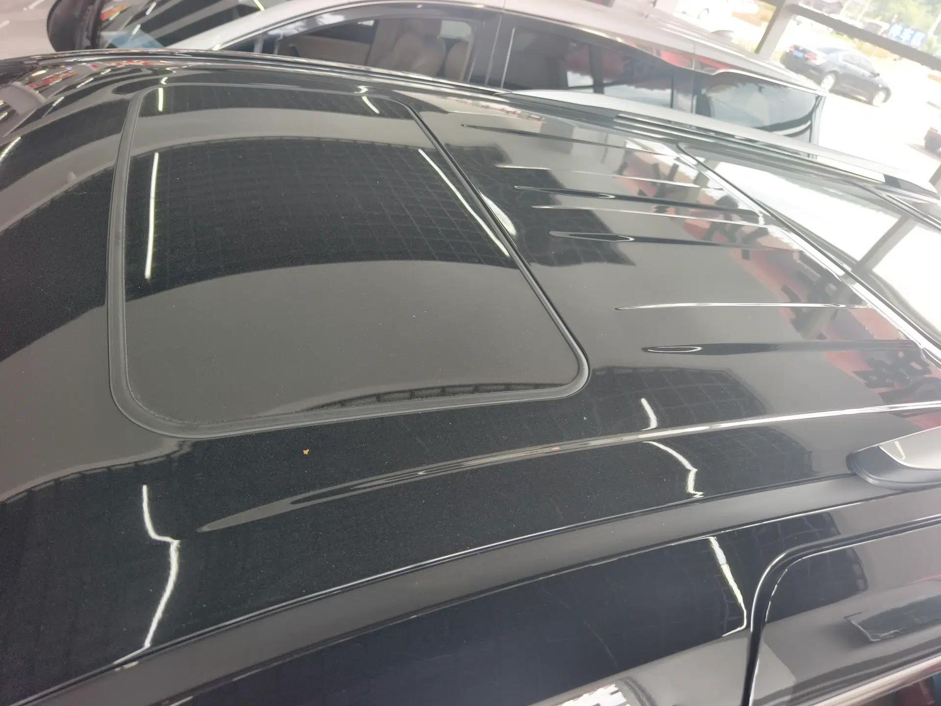 Toyota Granvia 2023 2.5L Hybrid Prestige VIP Edition — миниатюра 2