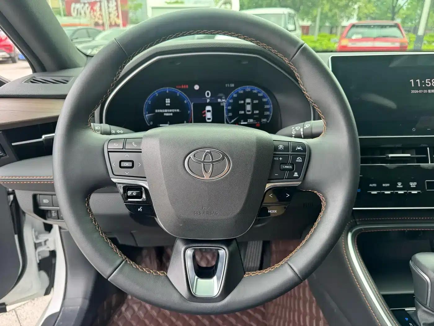 2024 Toyota Avalon 2.0L Luxury Edition — миниатюра 19