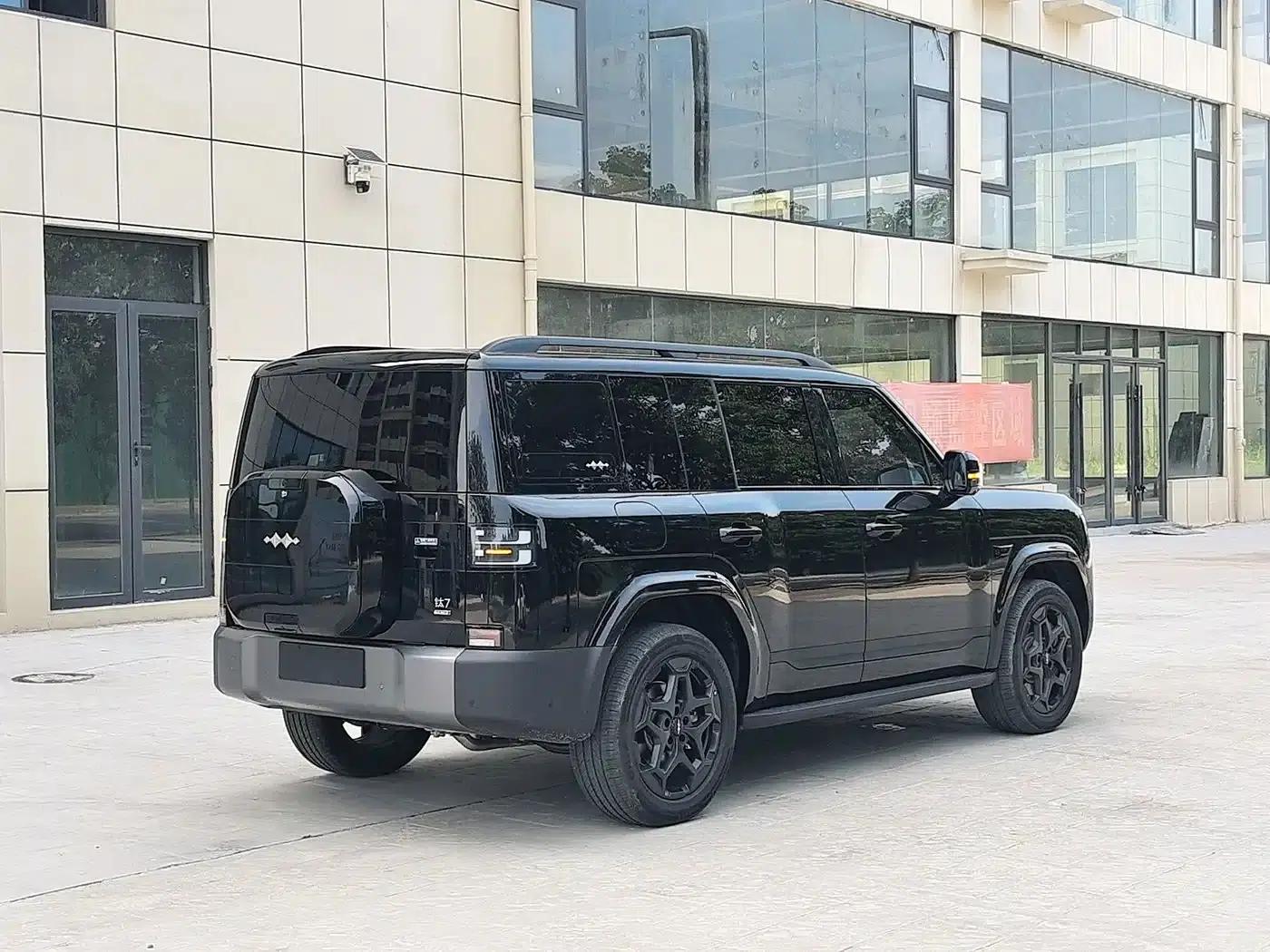 Titanium 7 2025 Model 190KM 4WD Ultra Edition — миниатюра 7