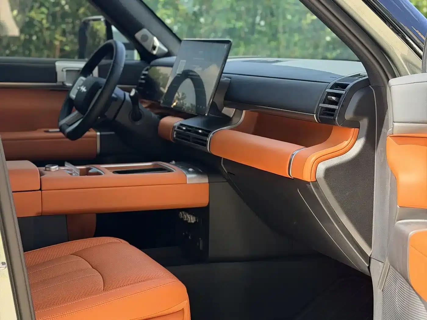 Titanium 7 2025 Model 190KM 4WD Ultra Edition — миниатюра 17