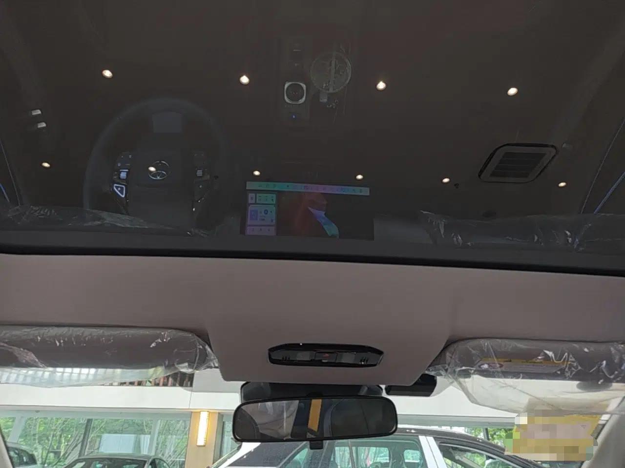 Toyota bZ5 2025 Model 550 PRO Smart Driving Edition — миниатюра 21