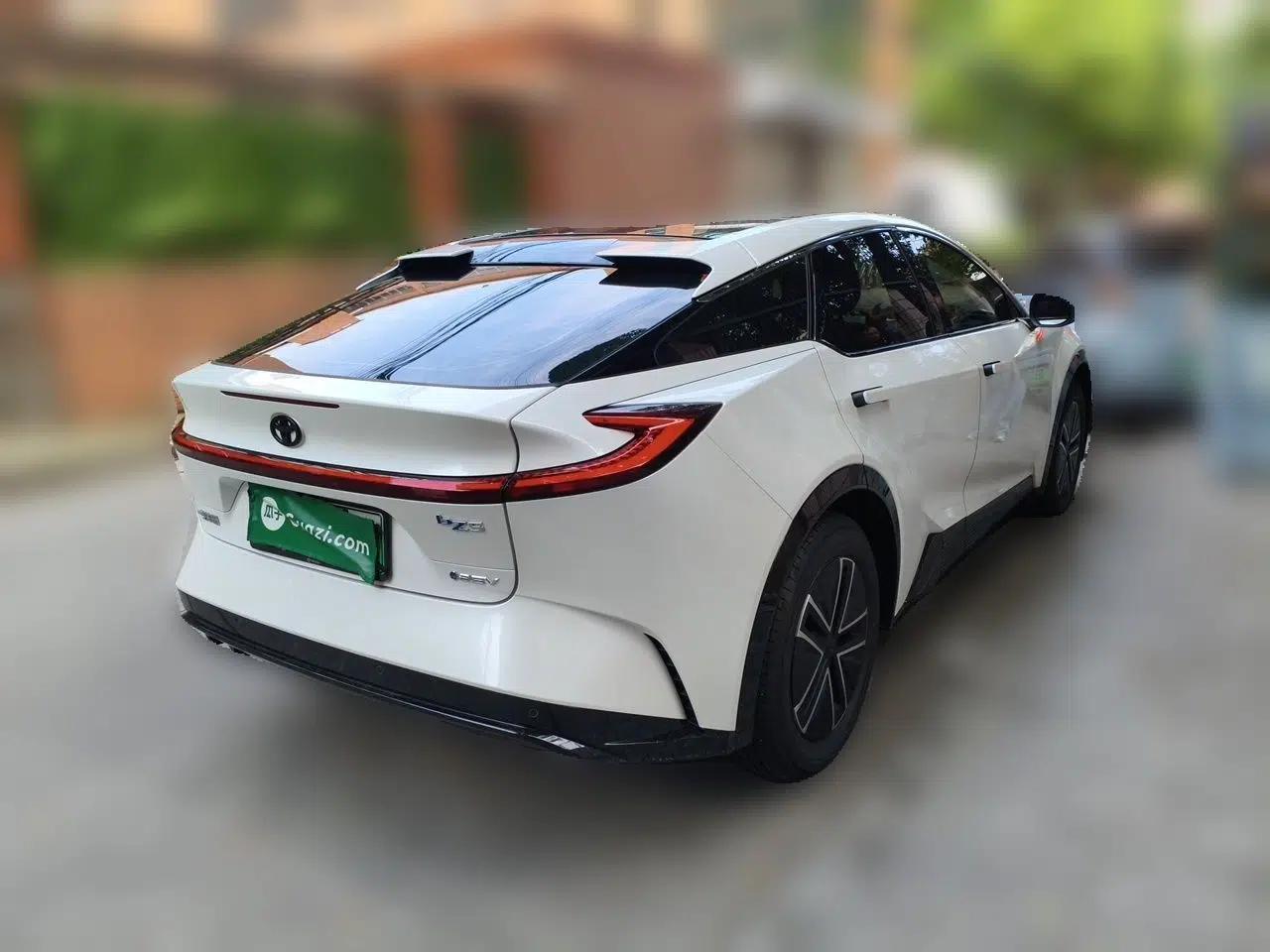 Toyota bZ5 2025 Model 550 JOY — миниатюра 6