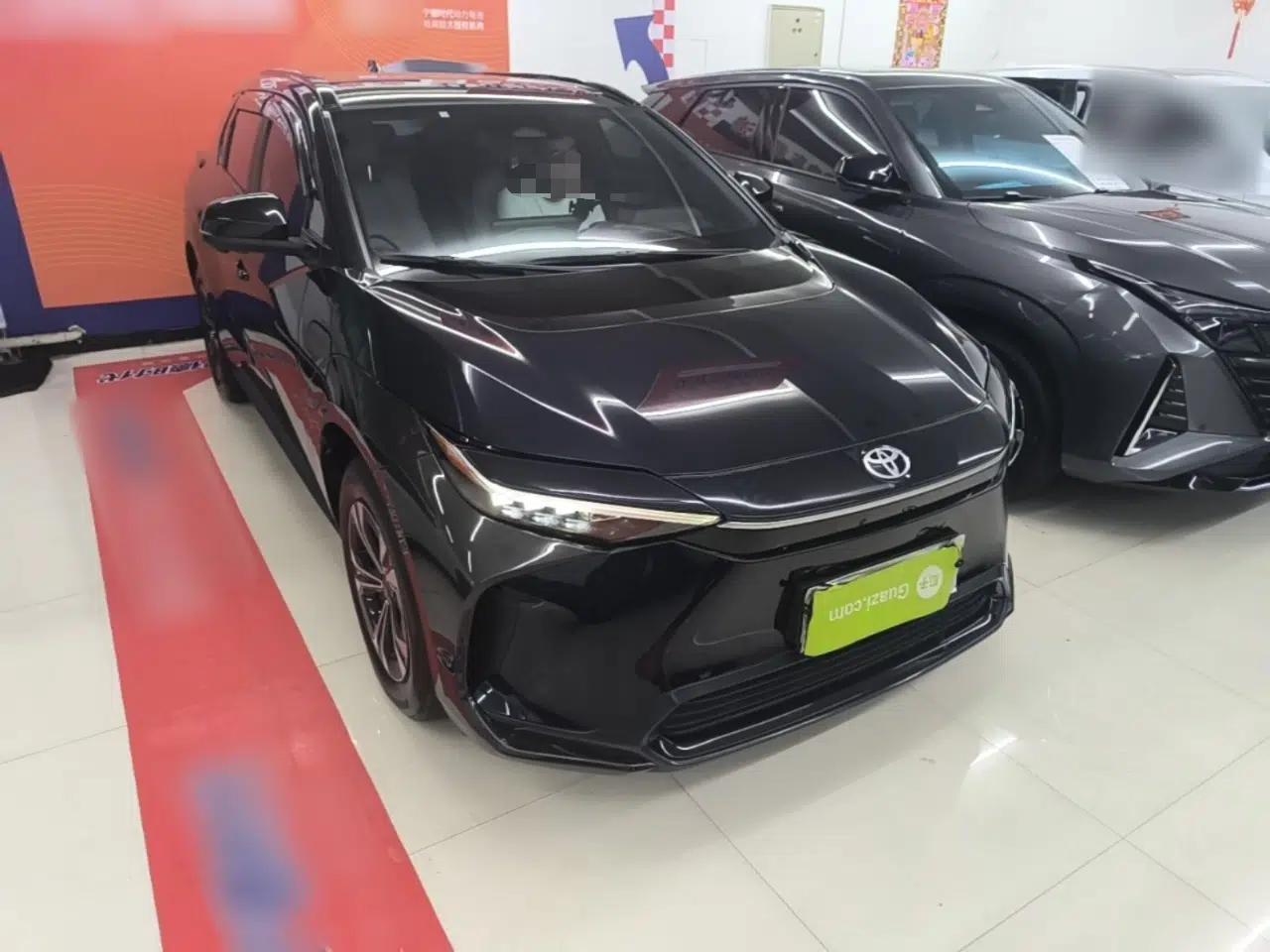 Toyota FAW bZ4X 2022 Four-Wheel-Drive High-Performance PRO Edition — миниатюра 3