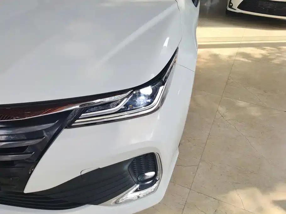 2021 Avalon 2.0L Entry-level Edition — миниатюра 5