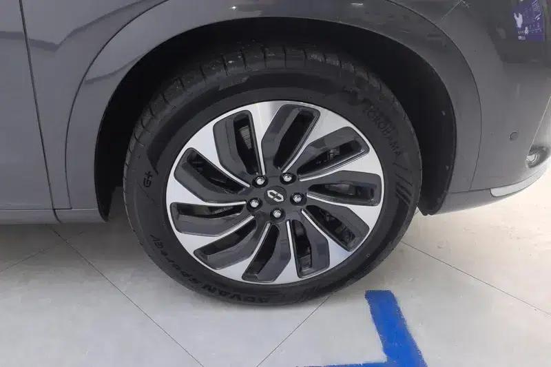 Wenjie M7 2024 Max Six-Seat Four-Wheel Drive Intelligent Driving Edition — миниатюра 4