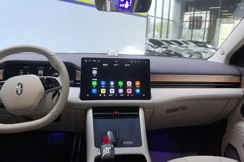 Wenjie M7 2024 Max Six-Seat Four-Wheel Drive Intelligent Driving Edition — миниатюра 10