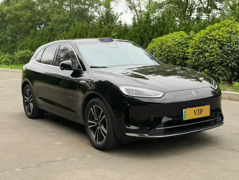 Wenjie M5 2025 Ultra Range Extended Rear-Wheel Drive — миниатюра 3