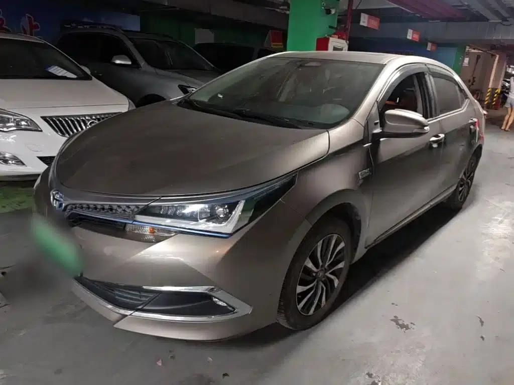 Corolla Hybrid E+ 2019 1.8L E-CVT Luxury Edition — миниатюра 1