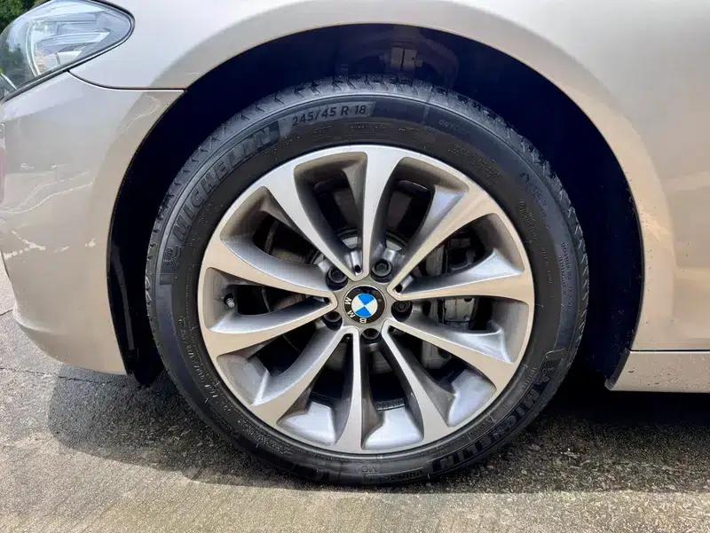 BMW 5 Series 2017 528Li Leading Edition — миниатюра 11