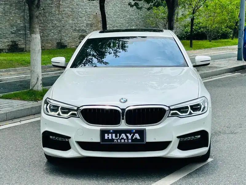 2018 BMW 5 Series 525Li M Sport Package — миниатюра 2