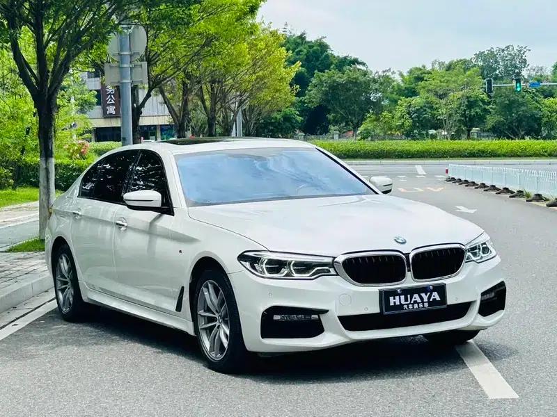 2018 BMW 5 Series 525Li M Sport Package — миниатюра 3