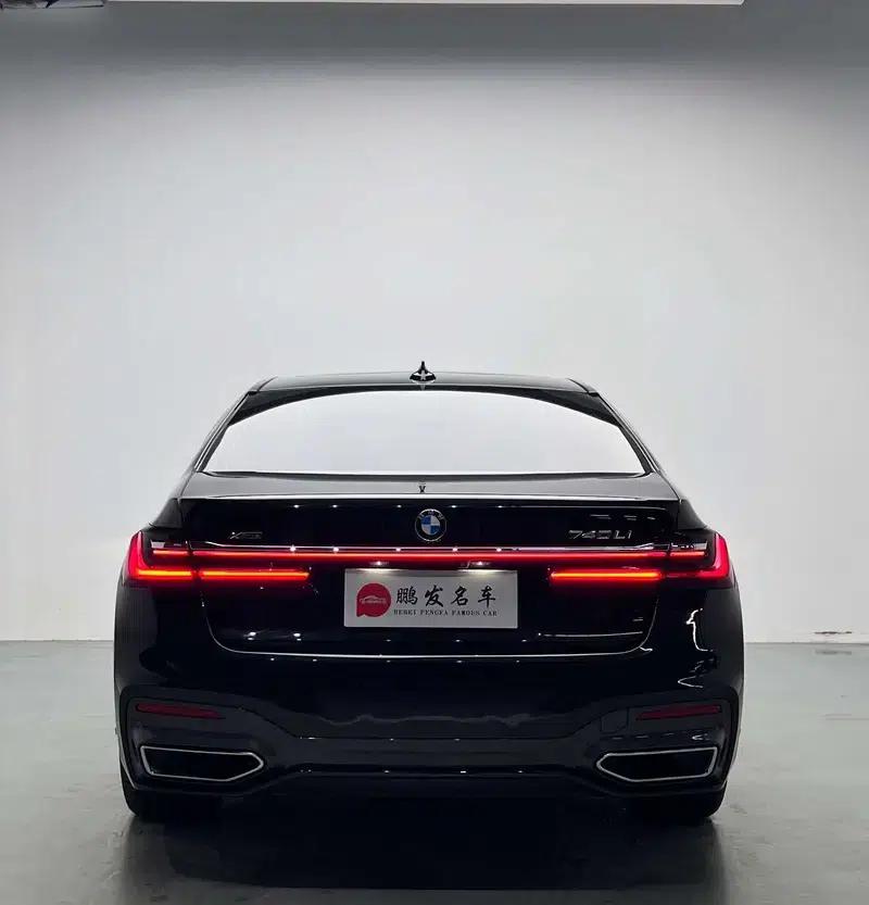 2019 BMW 7 Series 740Li xDrive Executive M Sport Package — миниатюра 3