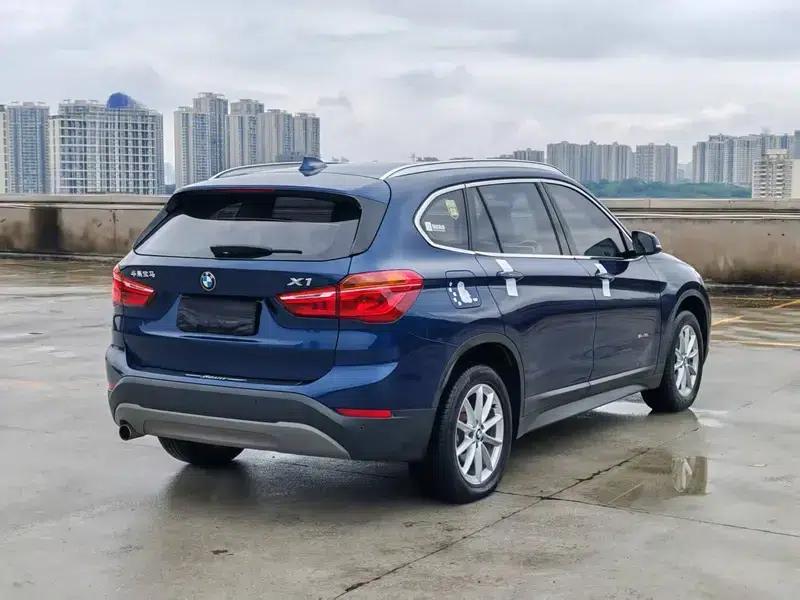 BMW X1 2018 sDrive18Li Fashion Edition — миниатюра 6