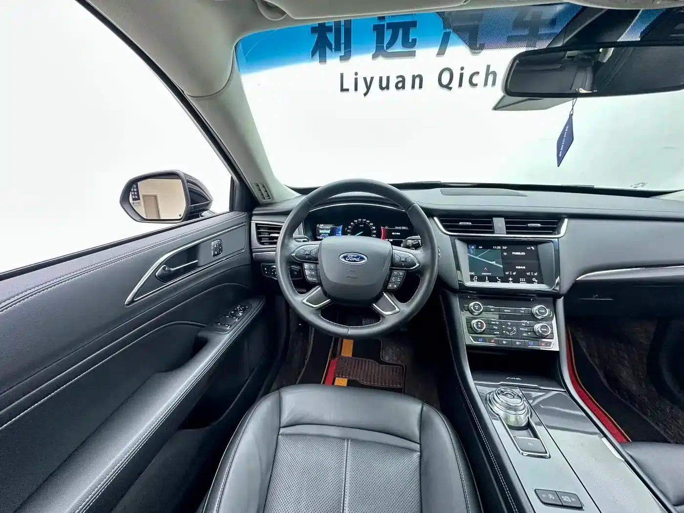 2017 Taurus Facelift EcoBoost 245 Fashion Edition — миниатюра 8