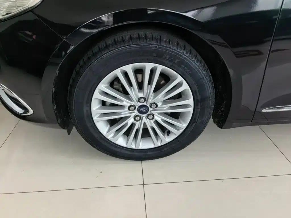 Taurus 2017 EcoBoost 245 Fashion Edition — миниатюра 23