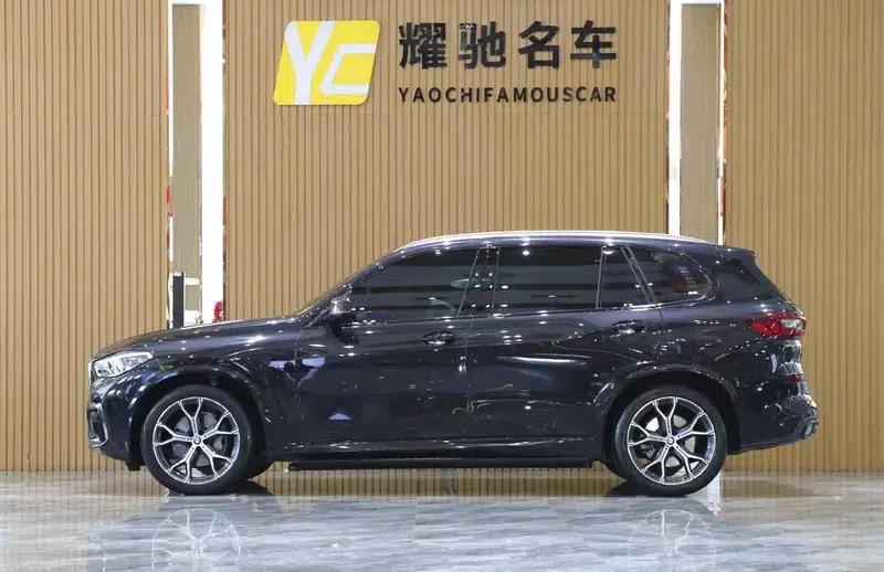 BMW X5 2022 Facelift xDrive 40Li M Sport Package — миниатюра 3