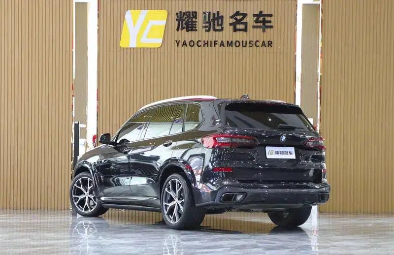 BMW X5 2022 Facelift xDrive 40Li M Sport Package — миниатюра 4