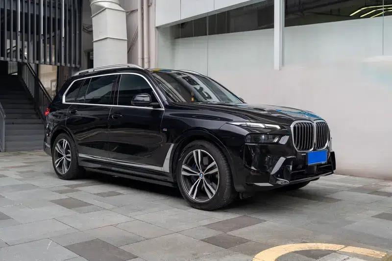 BMW X7 2023 xDrive40i M Sport Package — миниатюра 3