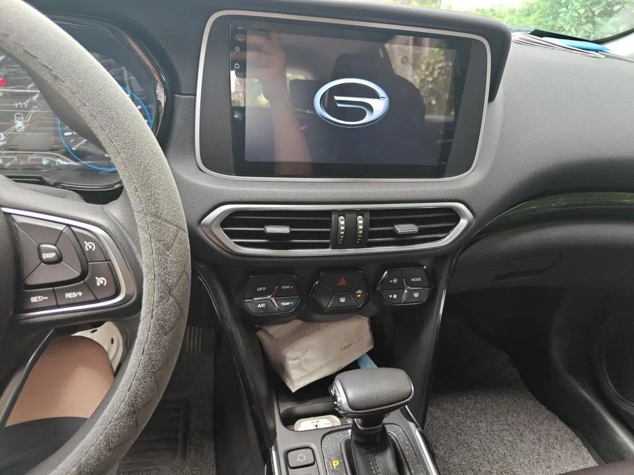 GAC Trumpchi GS4 2018 200T G-DCT Two-Wheel Drive Elite Edition — миниатюра 12