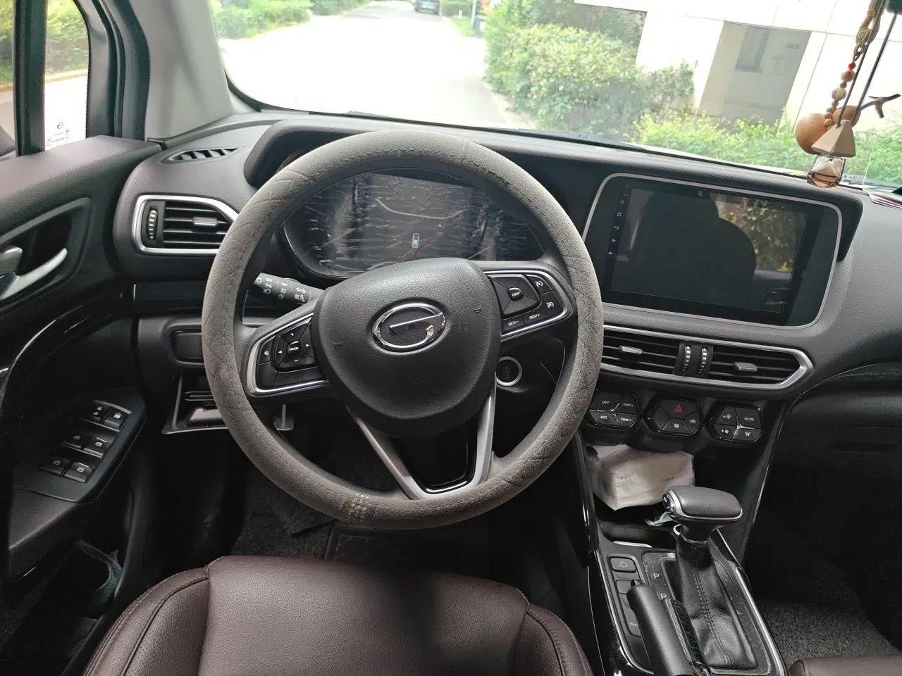 GAC Trumpchi GS4 2018 200T G-DCT Two-Wheel Drive Elite Edition — миниатюра 9