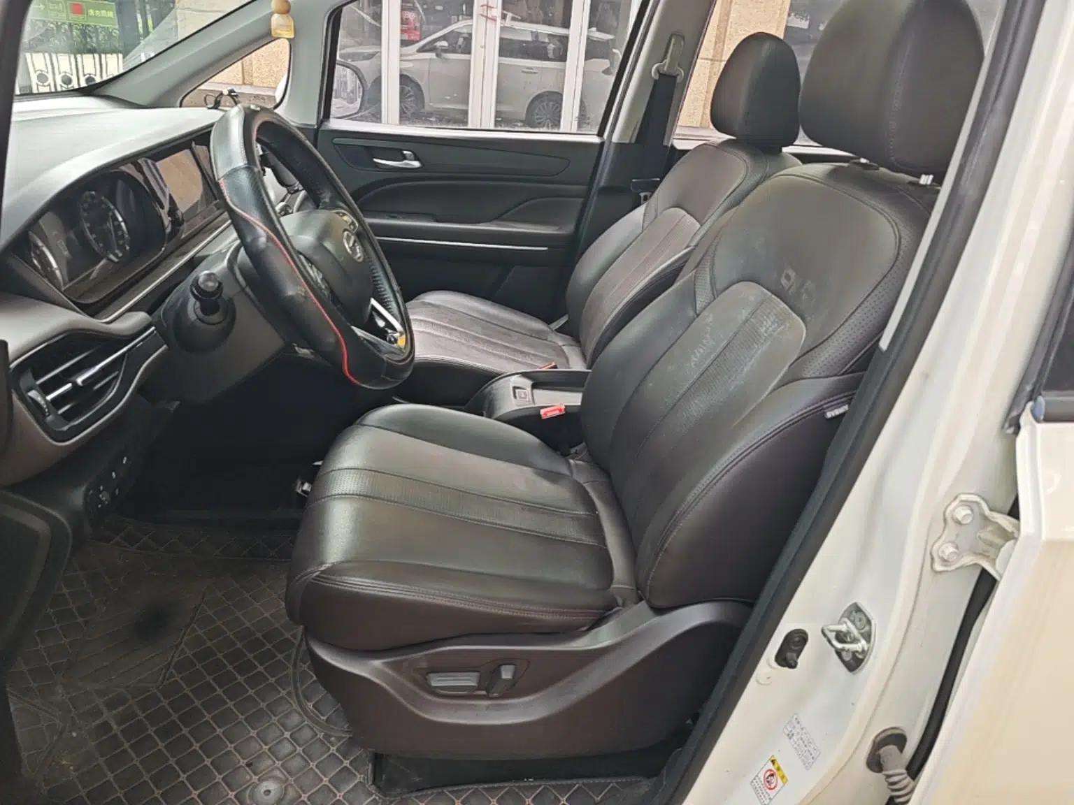 GAC Trumpchi M6 2019 270T DCT Luxury Edition (7-seater) China VI — миниатюра 17