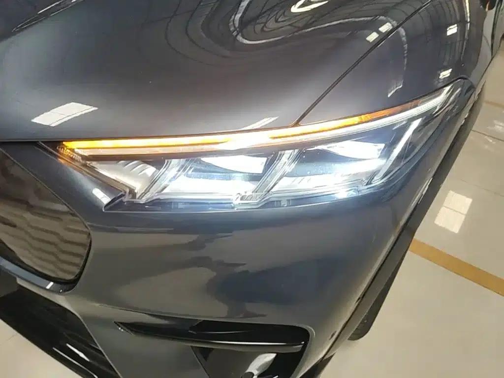 Ford eCar 2021 Model X Unlimited Rear-Wheel Drive Luxury Edition (Long Range) — миниатюра 24