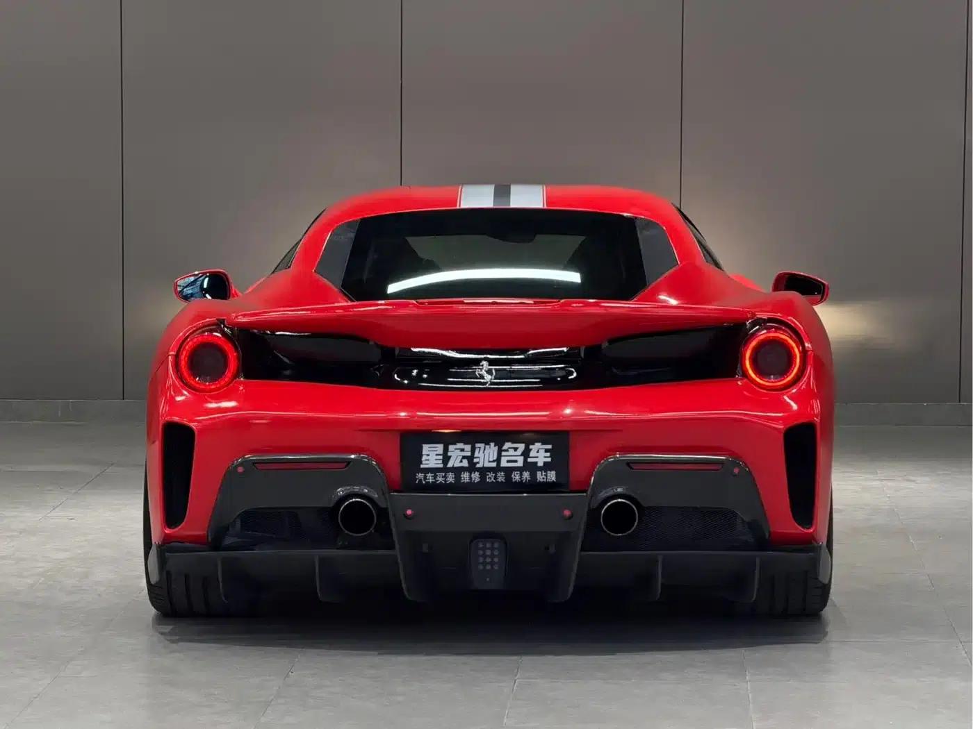 2015 Ferrari 488 GTB — миниатюра 4